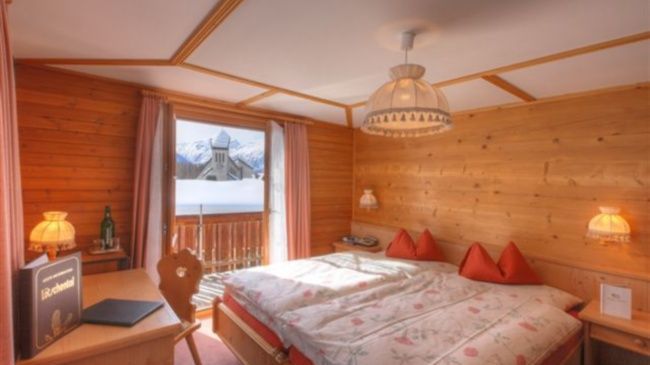 Hotel Edelweiss Blatten Loetschental Szoba fotó
