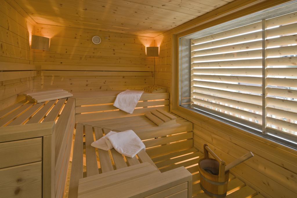 Hotel Edelweiss Blatten Loetschental Kültér fotó
