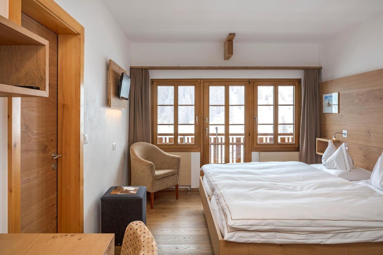 Hotel Edelweiss Blatten Loetschental Kültér fotó